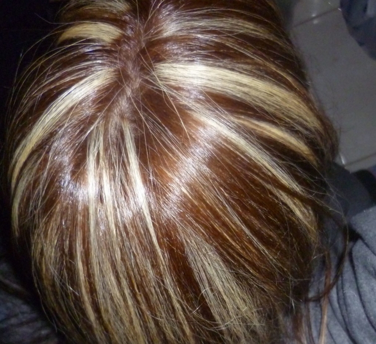 Мелирование волос на макушке