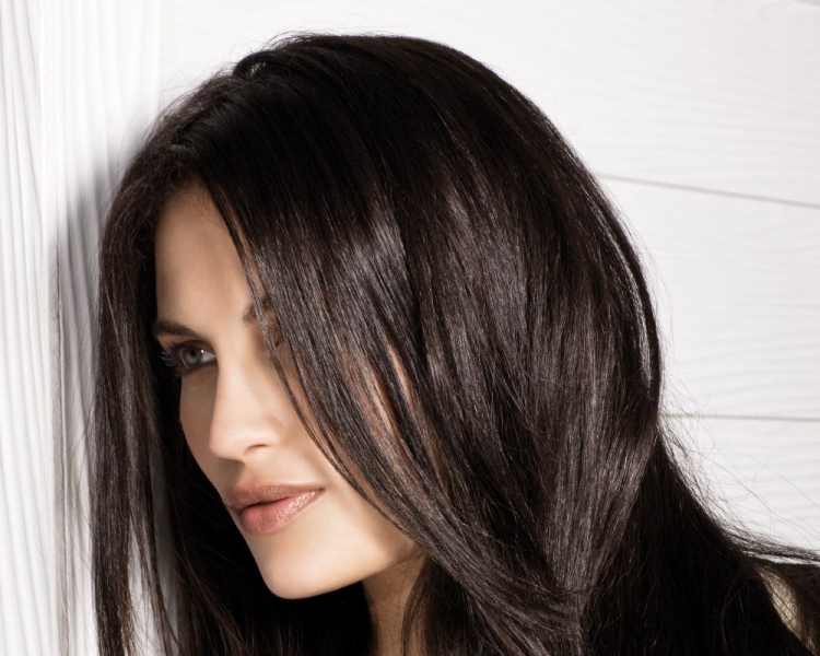 Темно каштановый цвет волос