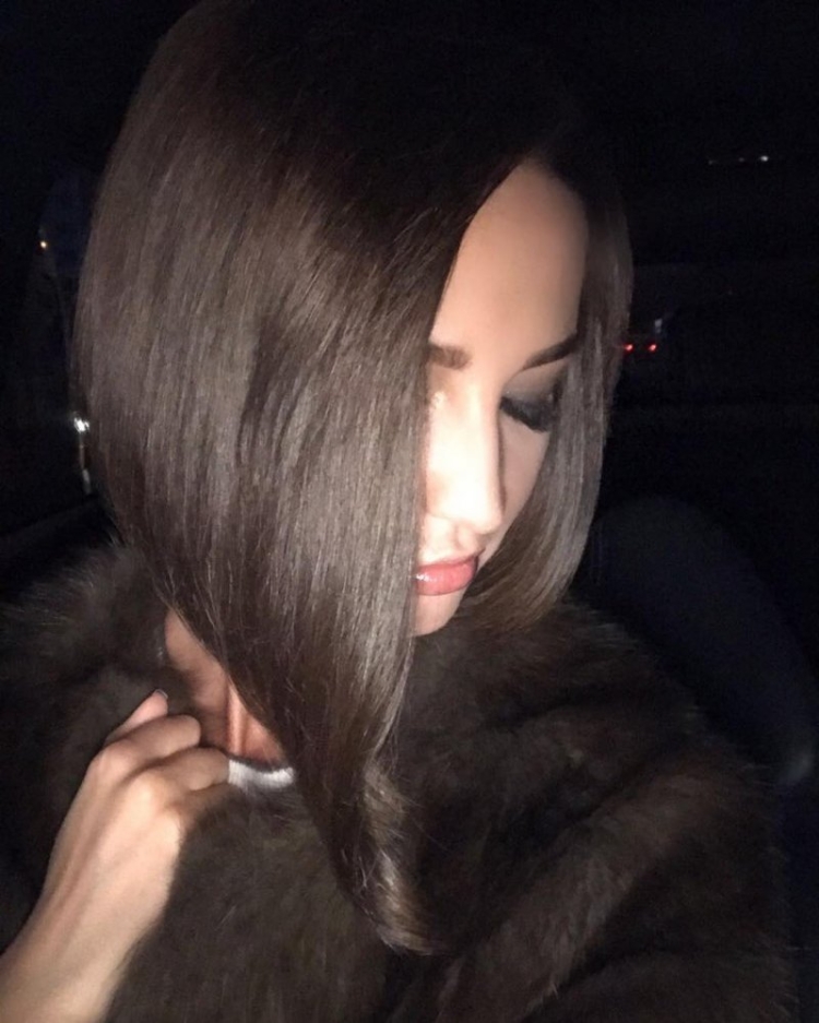 Ольга Бузова каре 2016