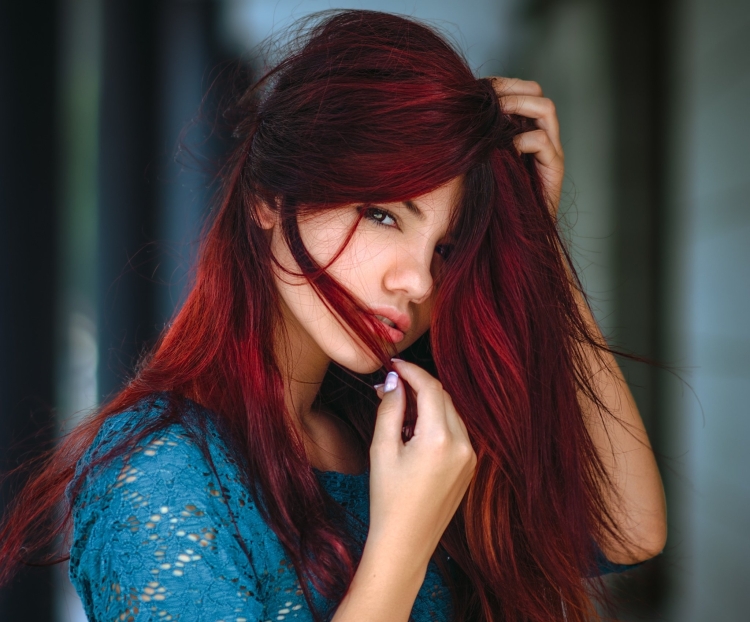 Ариэль Пайпер красные волосы