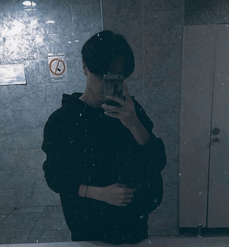 Корейцы с закрытом лицом