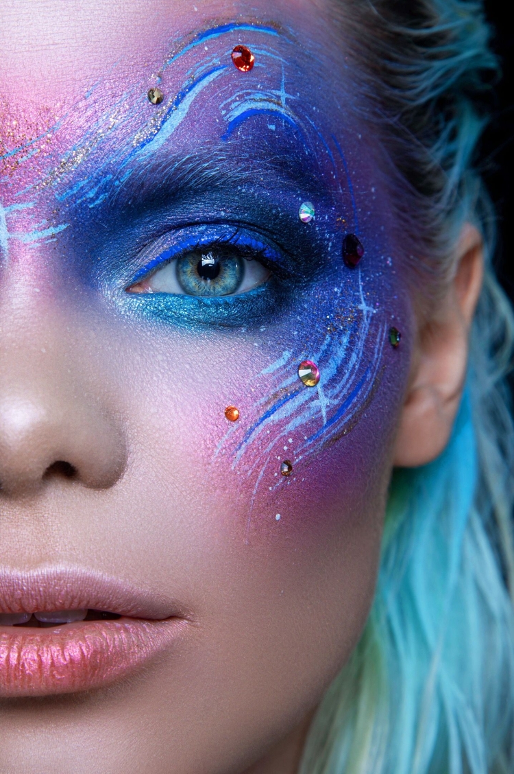 Космический макияж