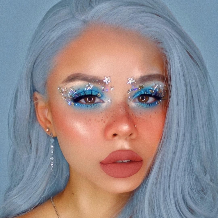 Макияж в космическом стиле