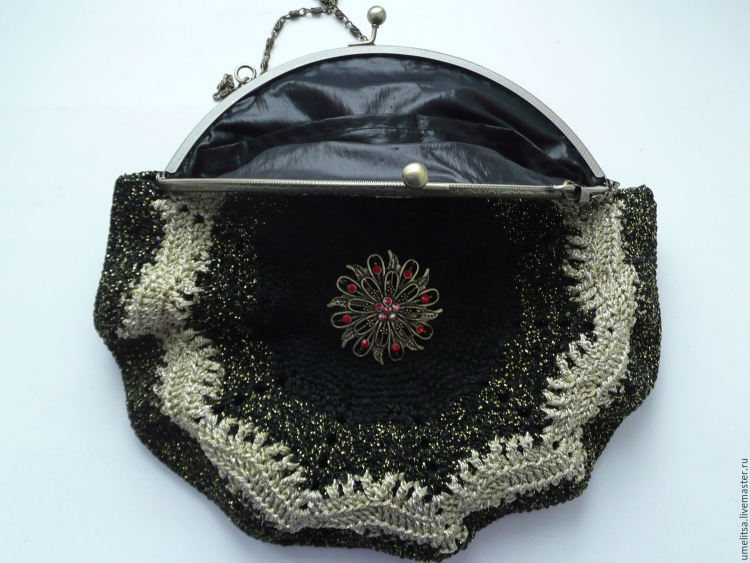 Вязаная сумка с фермуаром