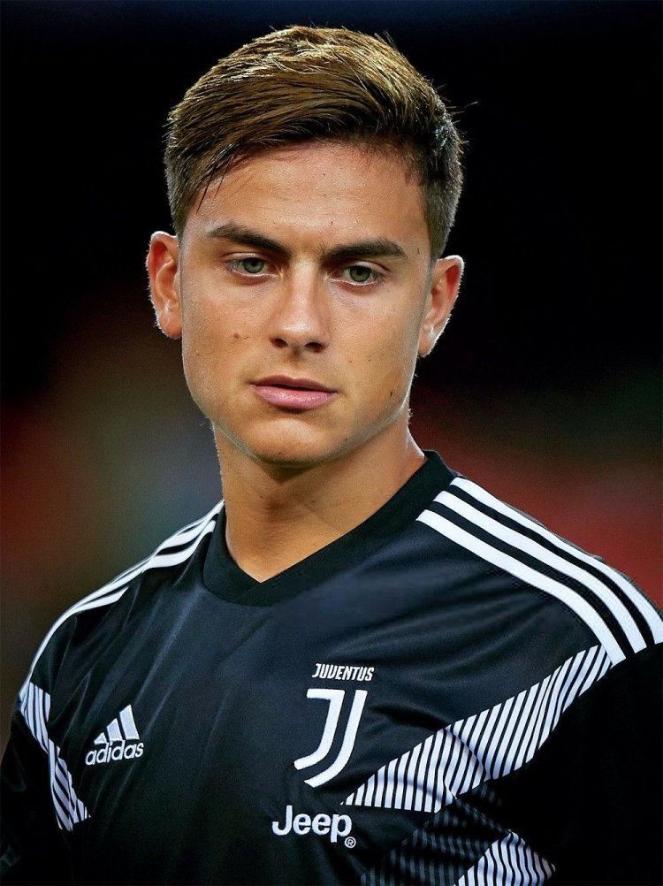 Пауло Дибала стрижка