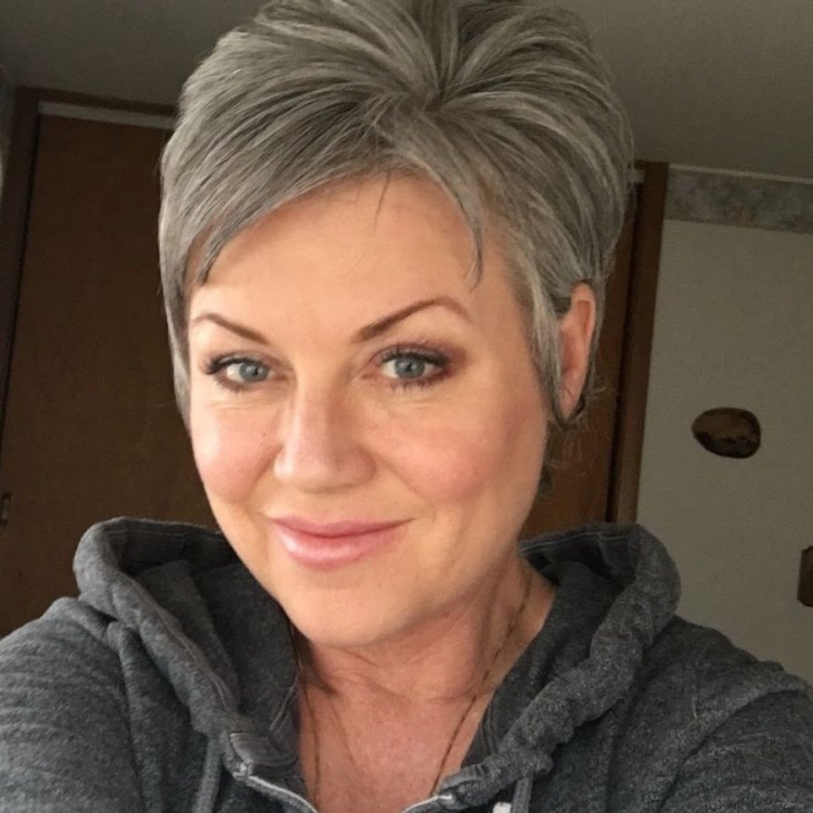 Стрижка Пикси 50+