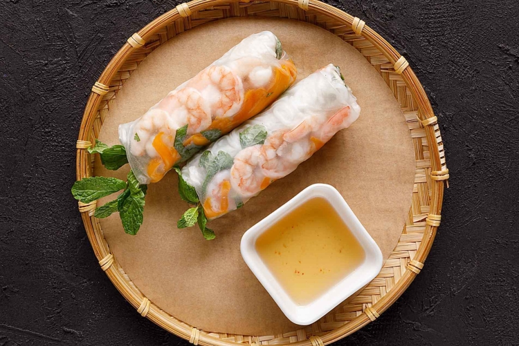 Спринг роллы с креветками