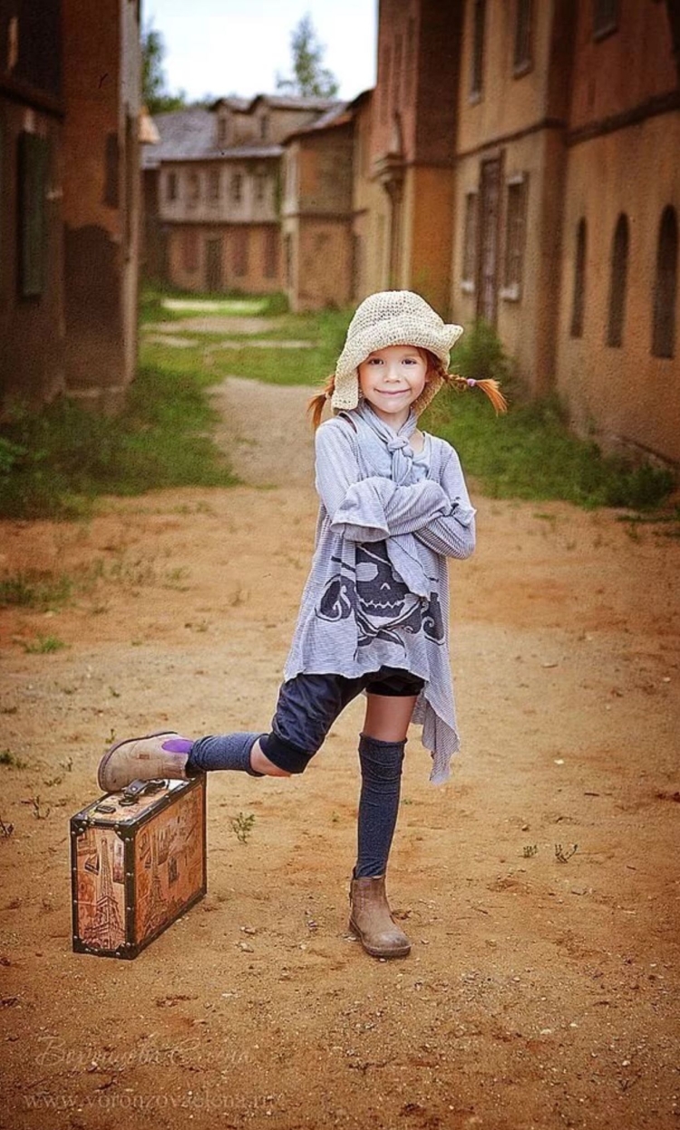 Пеппи длинный чулок