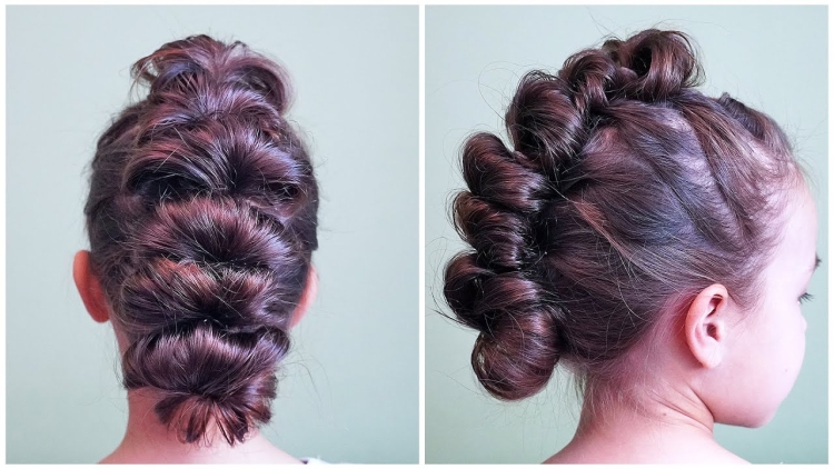 Прическа из вывернутых хвостиков с резинками