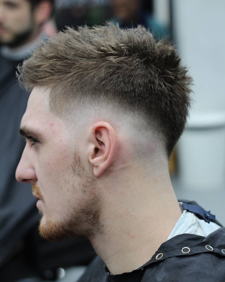 Стрижка Суисайд фейд