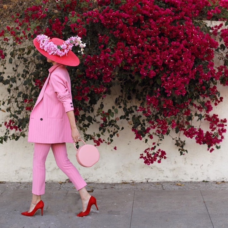 Образы в розовом цвете