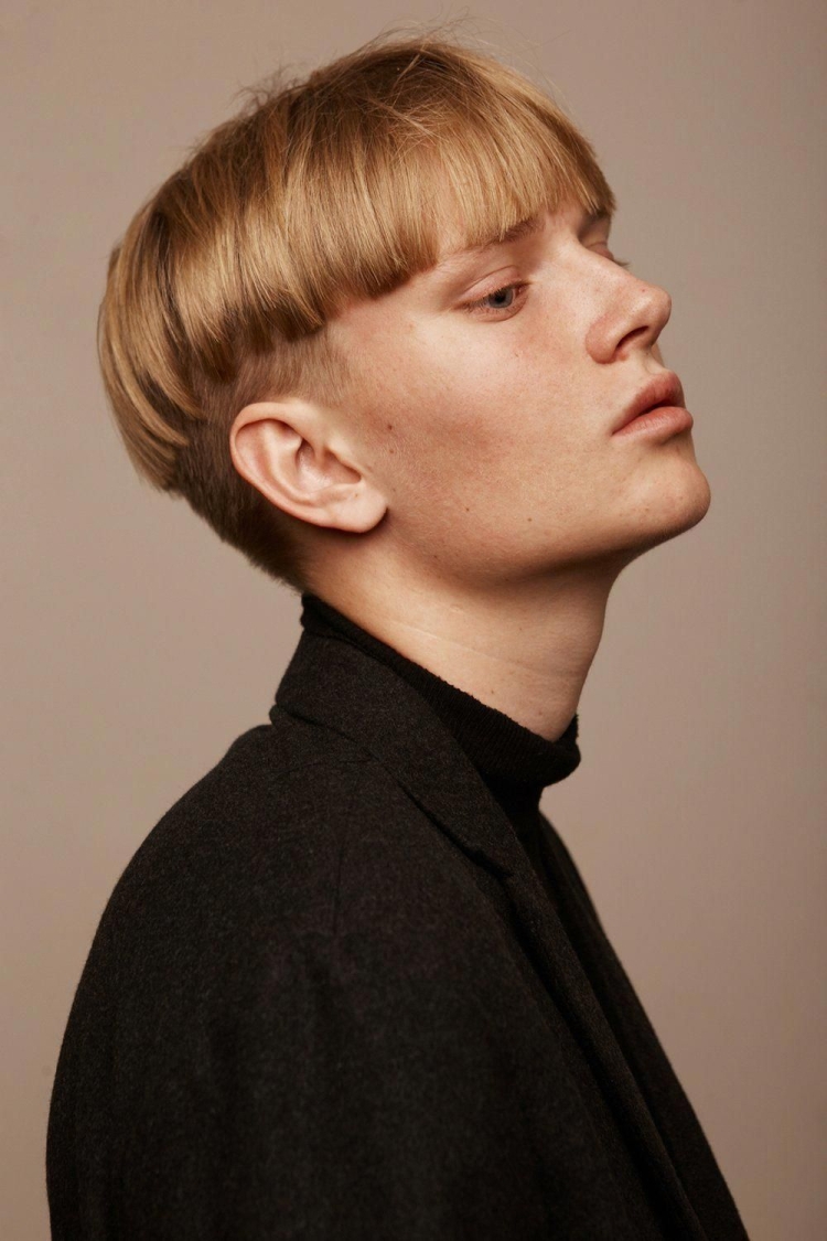 Стрижка под горшок