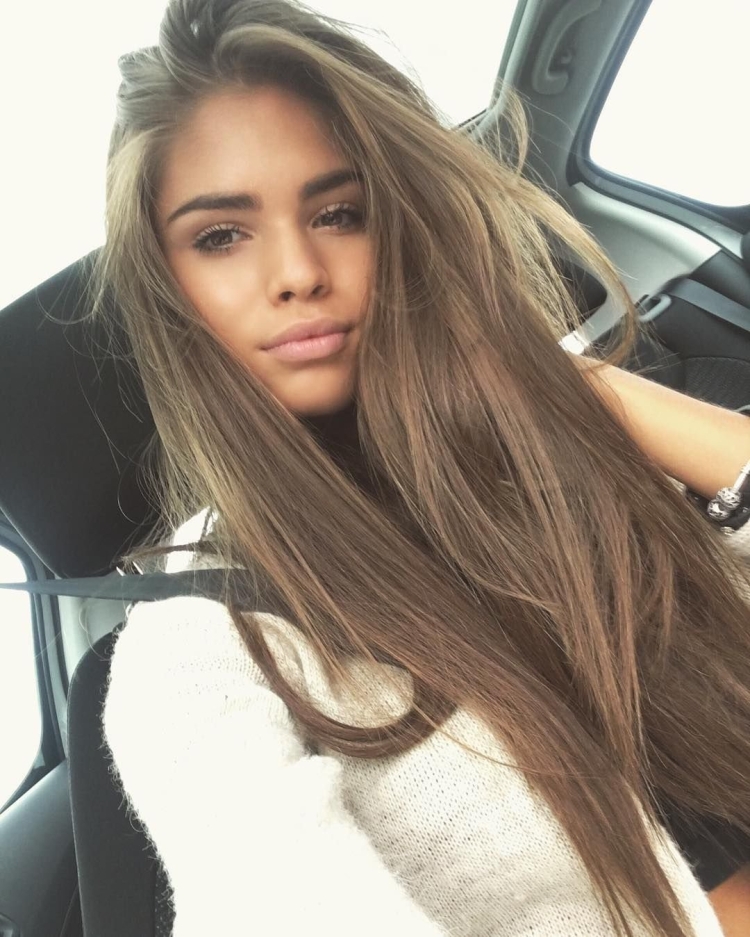 Длинные темно русые волосы