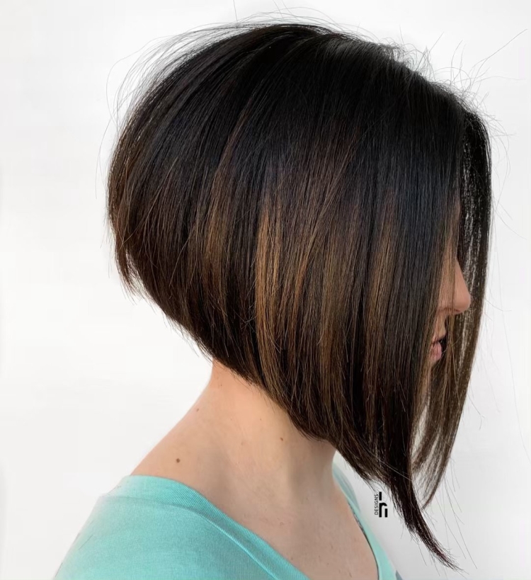 Каре Боб с удлинением Боб