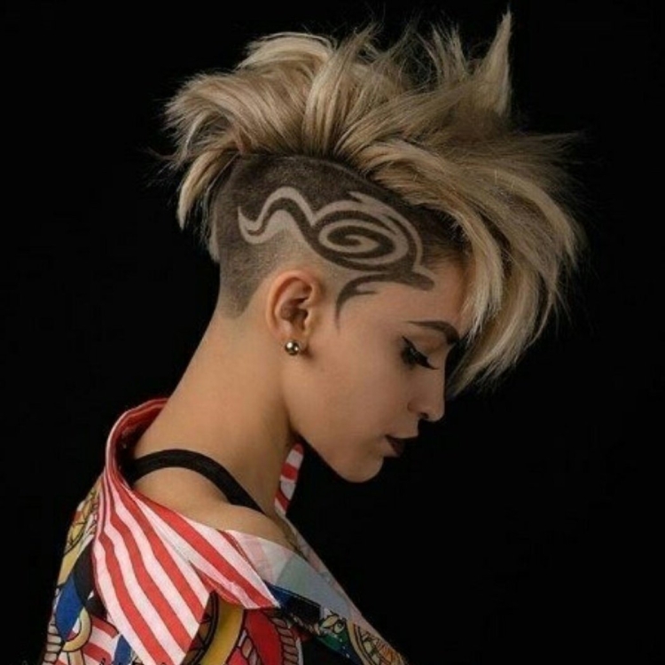 Андеркат женская стрижка