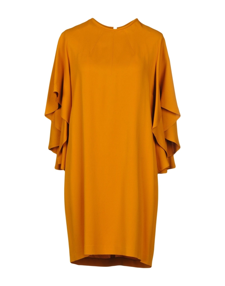 Цвет охры в одежде