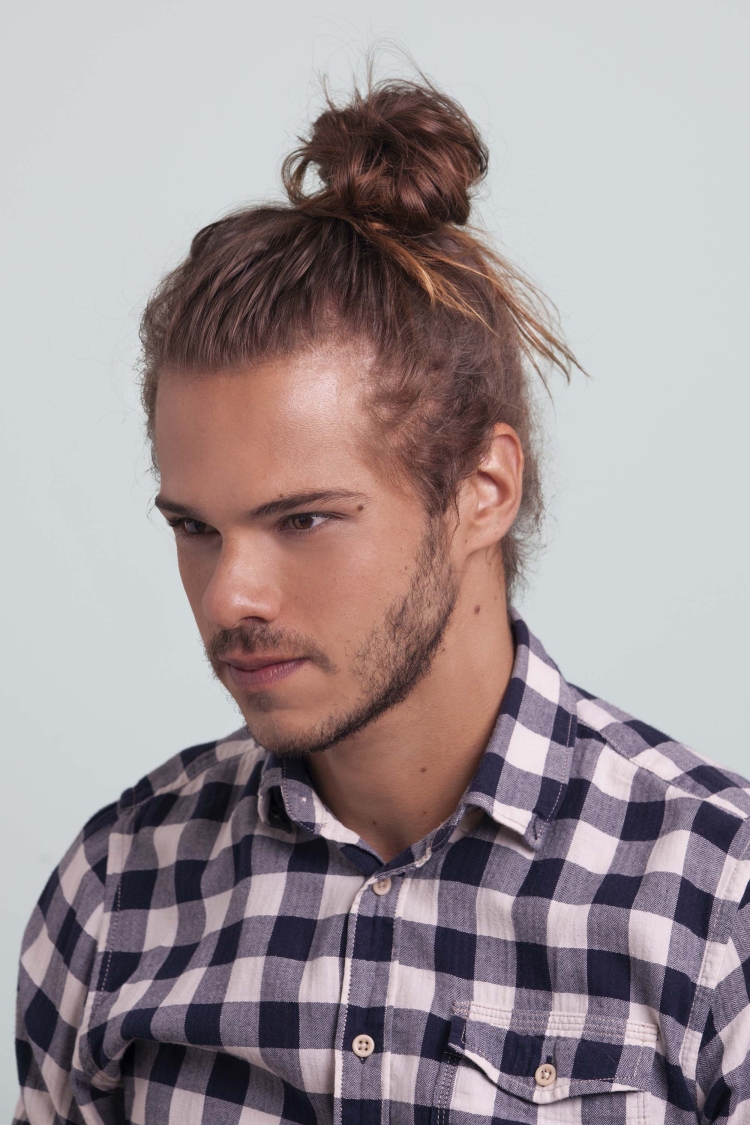 Прическа пучок мужская