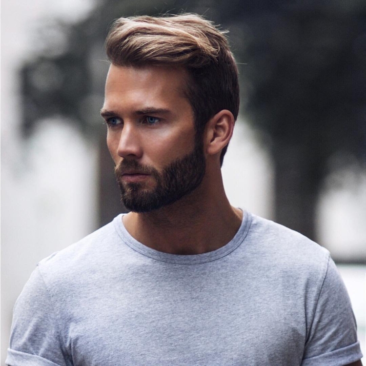 Стильные короткие бороды