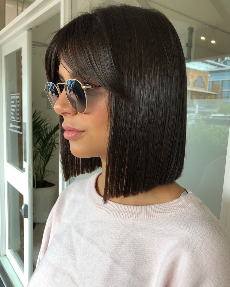 Стрижки каре удлиненное 2022 Боб