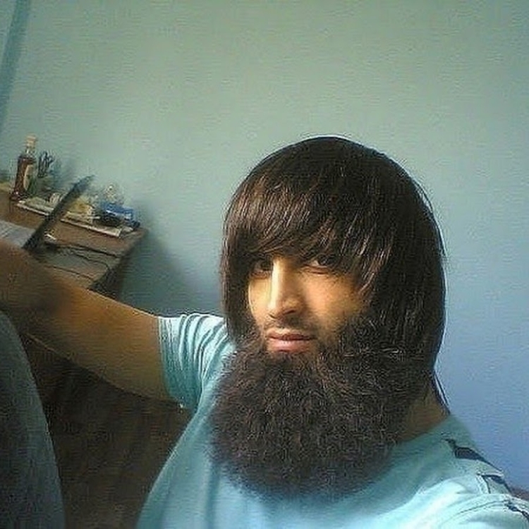 Махачкалинка с бородой