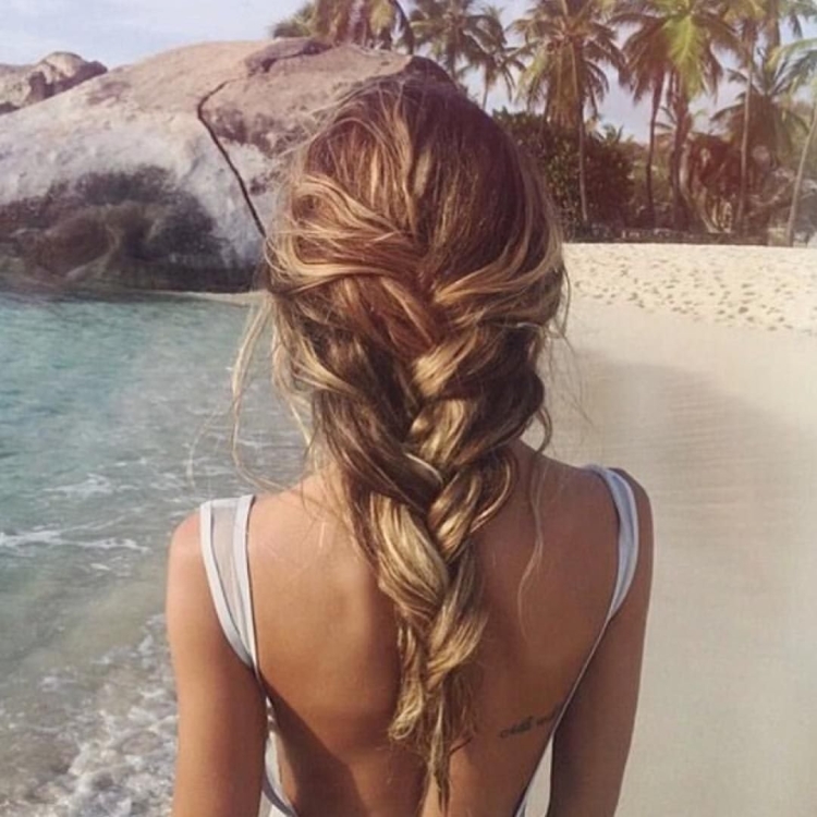 Прически на море