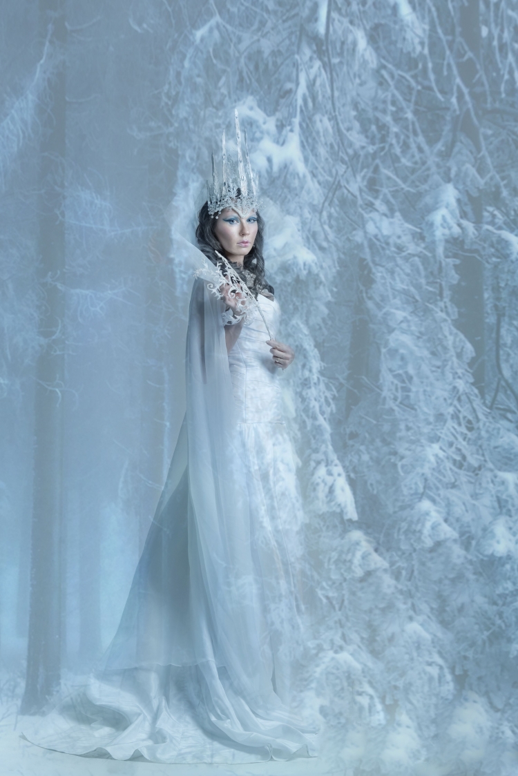Платье снежной королевы