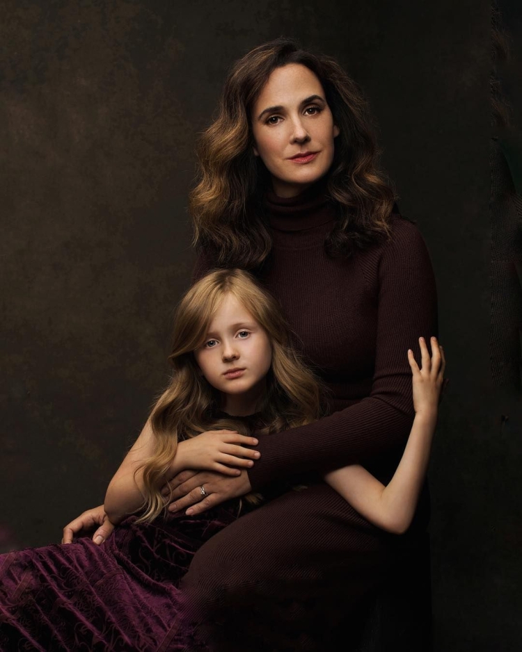 Фотосессия мама и дочка в студии