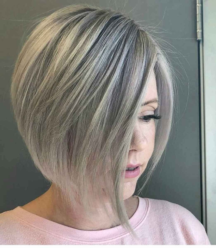 Пепельное градуированное каре