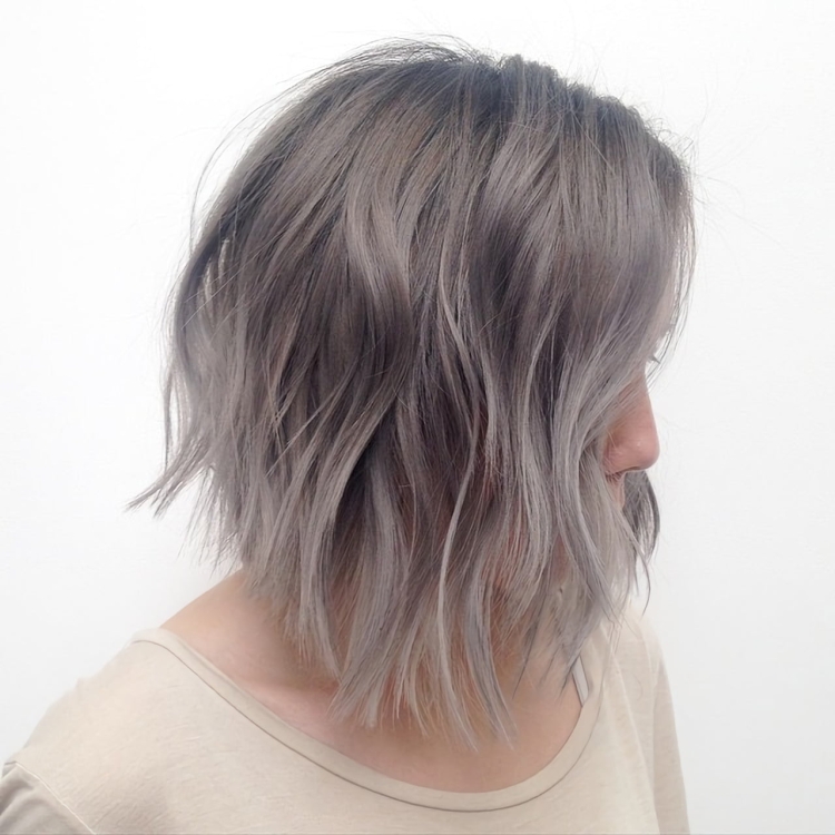 Боб каре балаяж пепельный