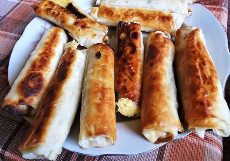 Лаваш с начинкой на завтрак