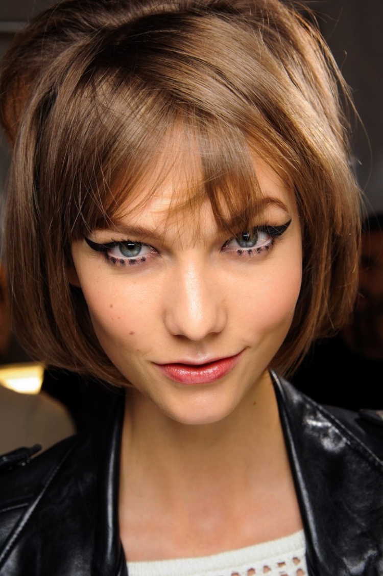 Чёлка косая филированная