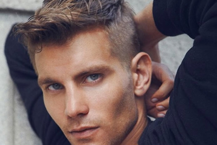 Мужска стрижка на улзкое лмцло