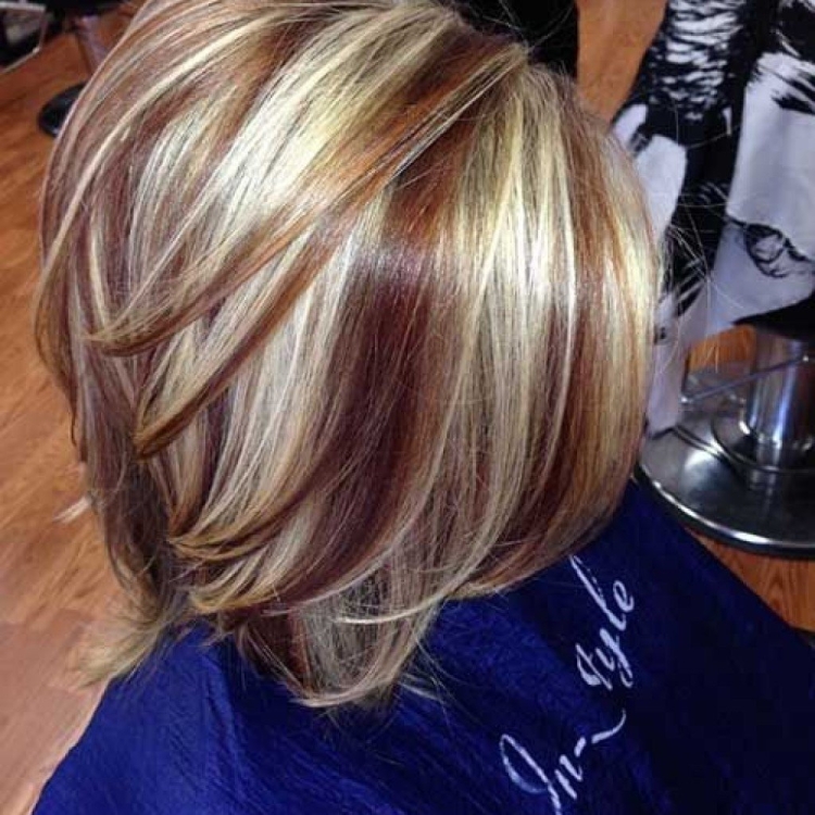 Мелирование колорирование на Боб каре