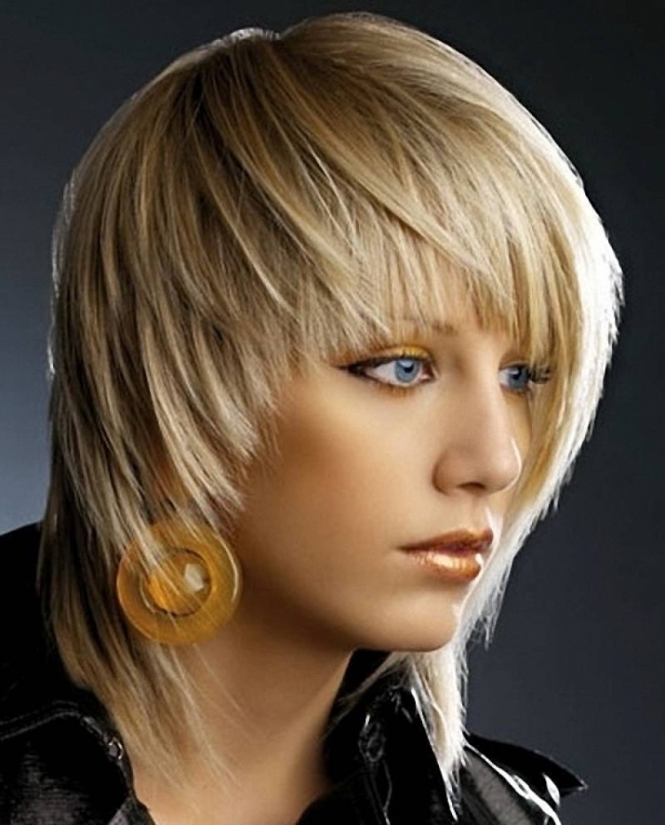 Стрижка Каскад лесенка Гаврош