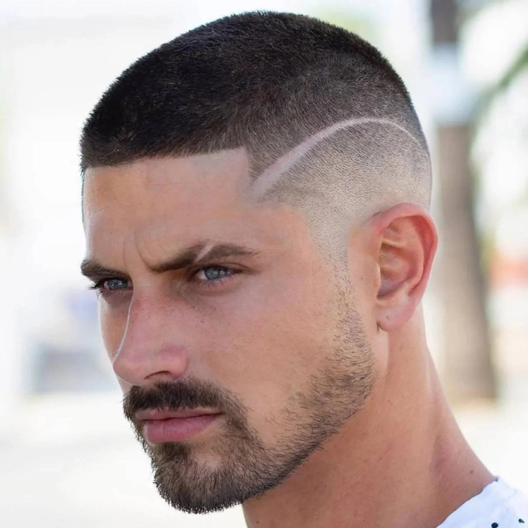 Стрижка полубокс 2022