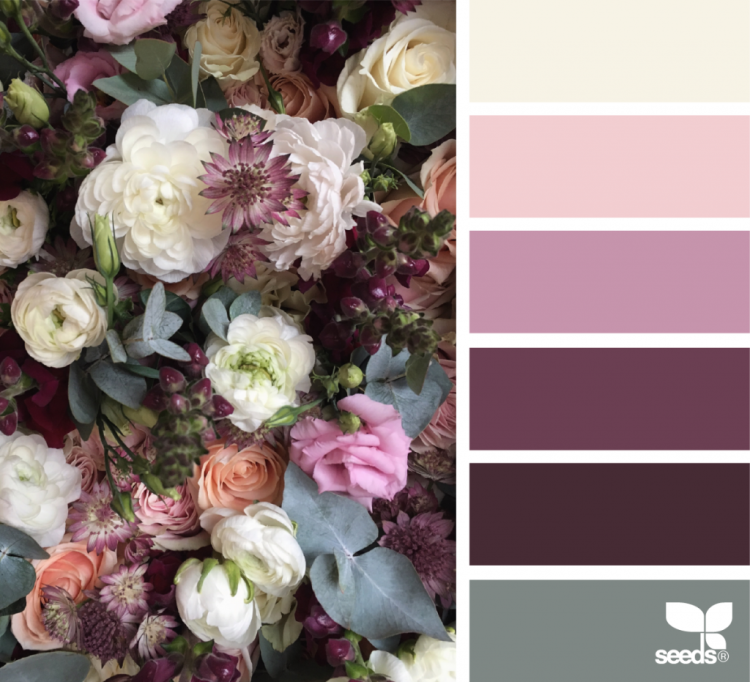 Сочетание сливового и розового цветов