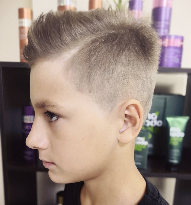 Кроп стрижка детская короткая