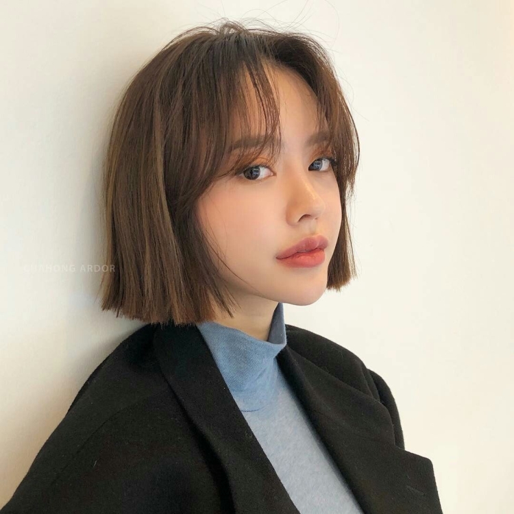 Корейские стрижки с челкой по бокам
