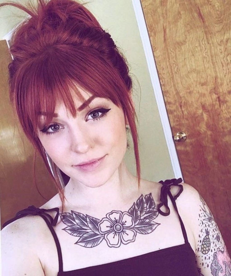 Косая чёлка с уголком