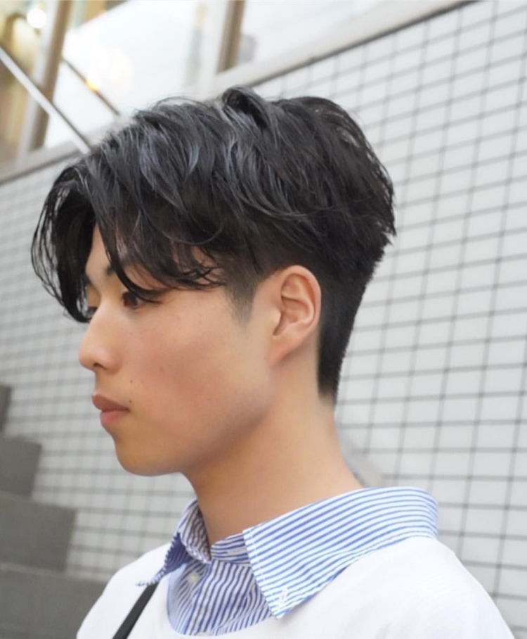 Стрижка шторка мужская корейская