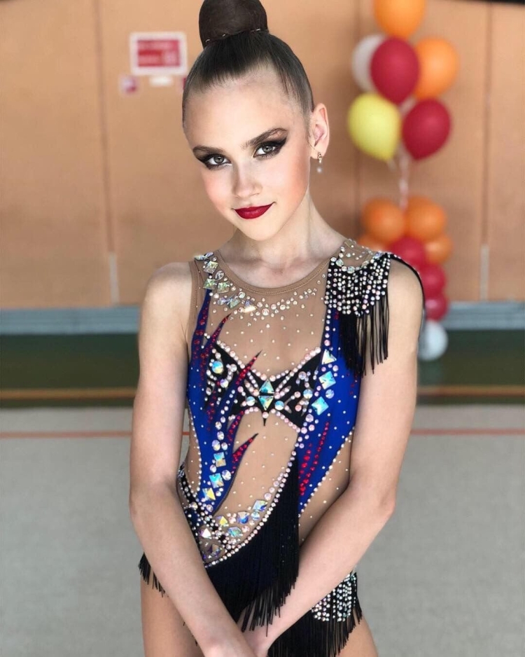 Елизавета Темникова гимнастка