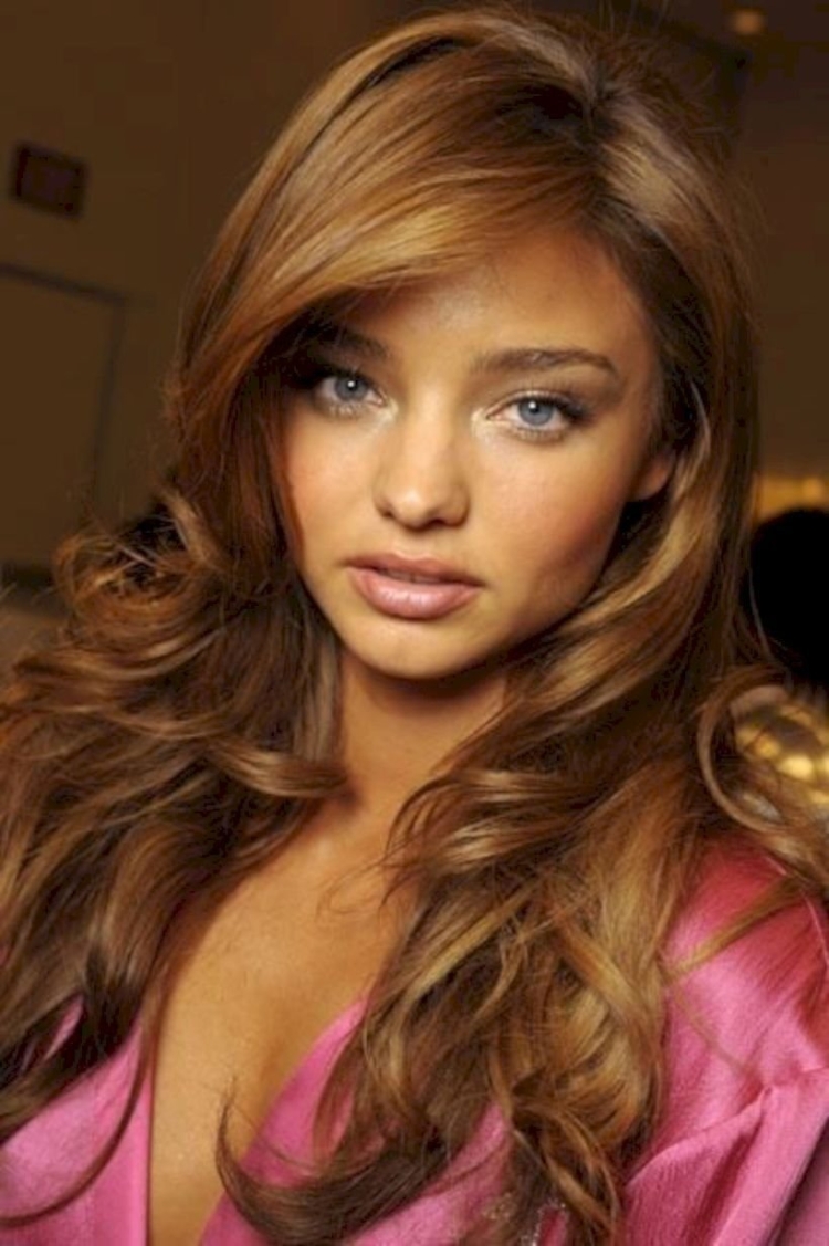 Миранда Керр Карамельный цвет