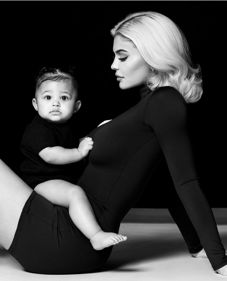 Сторми Вебстер