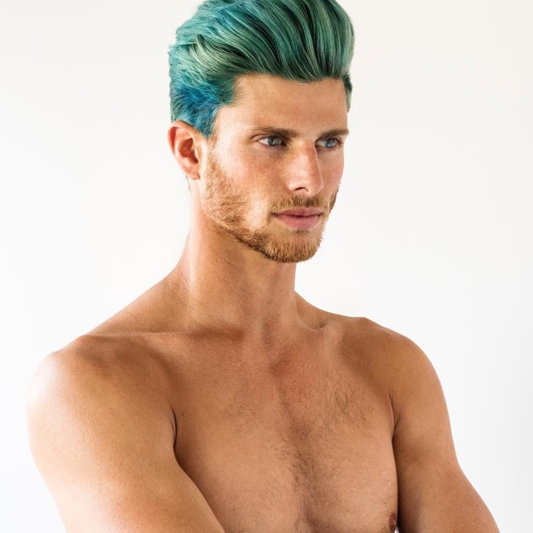 Зелёный цвет волос у мужчин