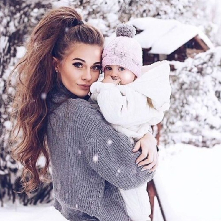 Модные мамы с детьми