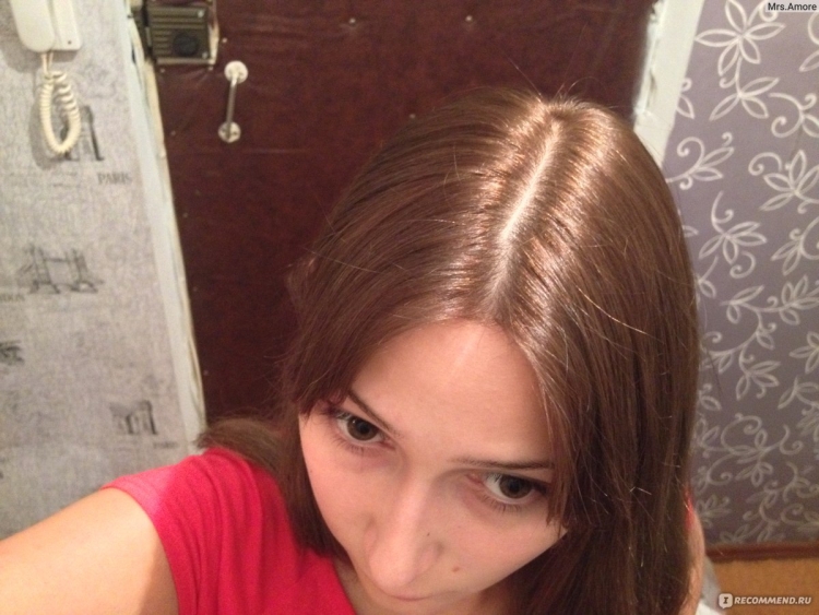 Matrix 508n на волосах