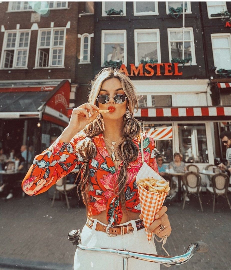 Стильные девушки в Европе