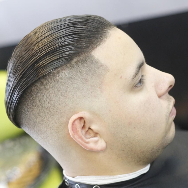 Мужские стрижки с лысыми боками