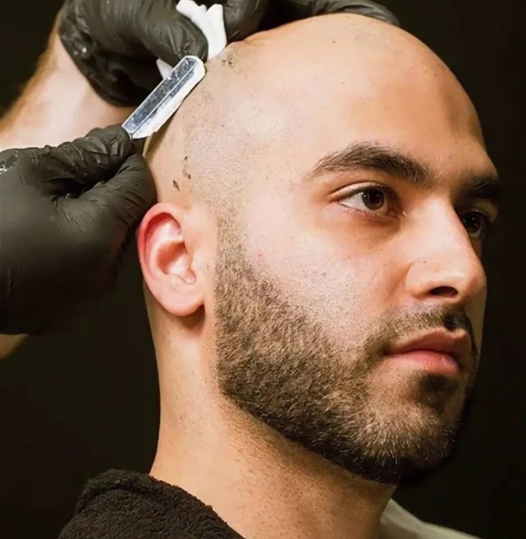 Стрижка под бритву мужскую