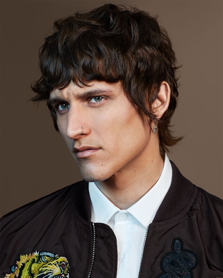 Прическа маллет